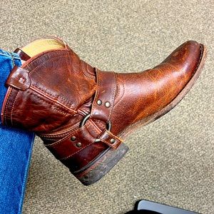Frye leather ankle boot